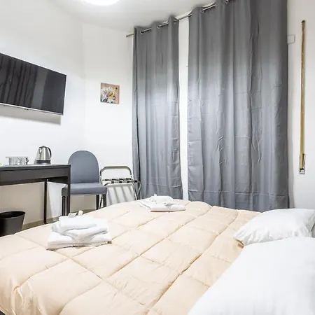 Πανσιόν Ethnos Relais Vaticano 3*